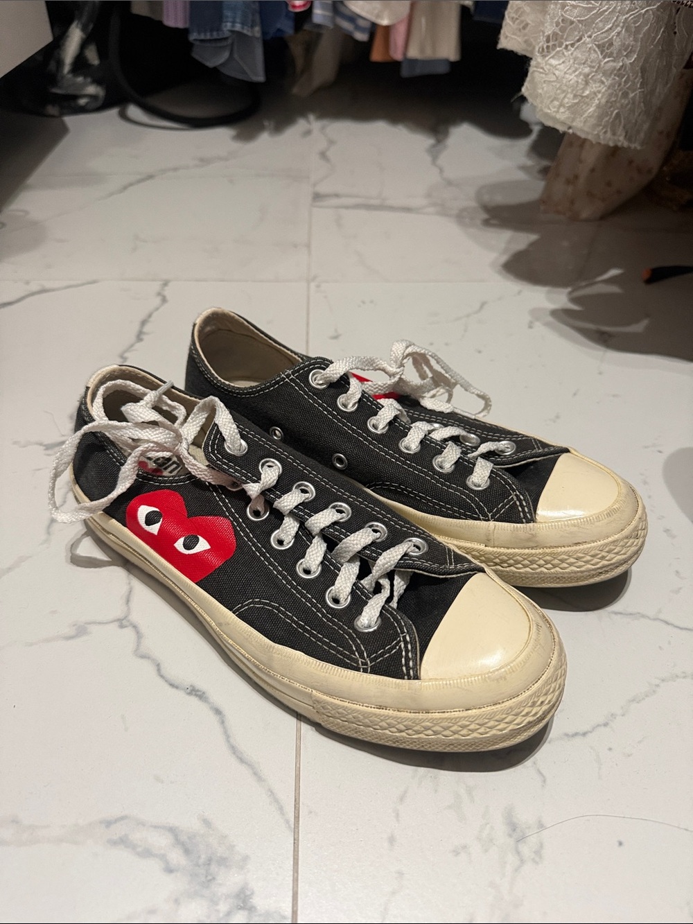 Comme des Garcons PLAY Black Canvas Low-Top Sneakers with Red Heart